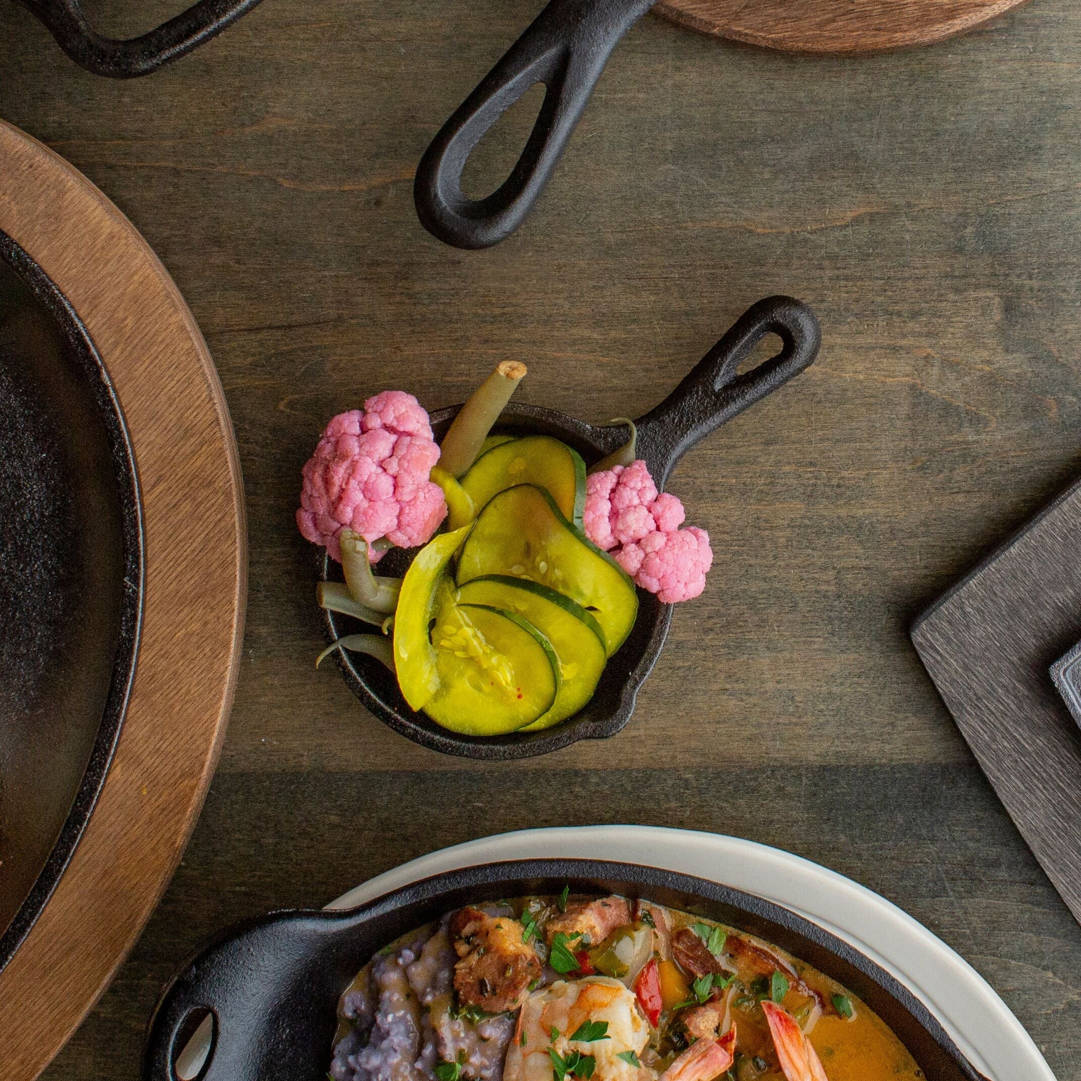 Lodge Castiron - Classic Cast Iron Skillets - Image 92