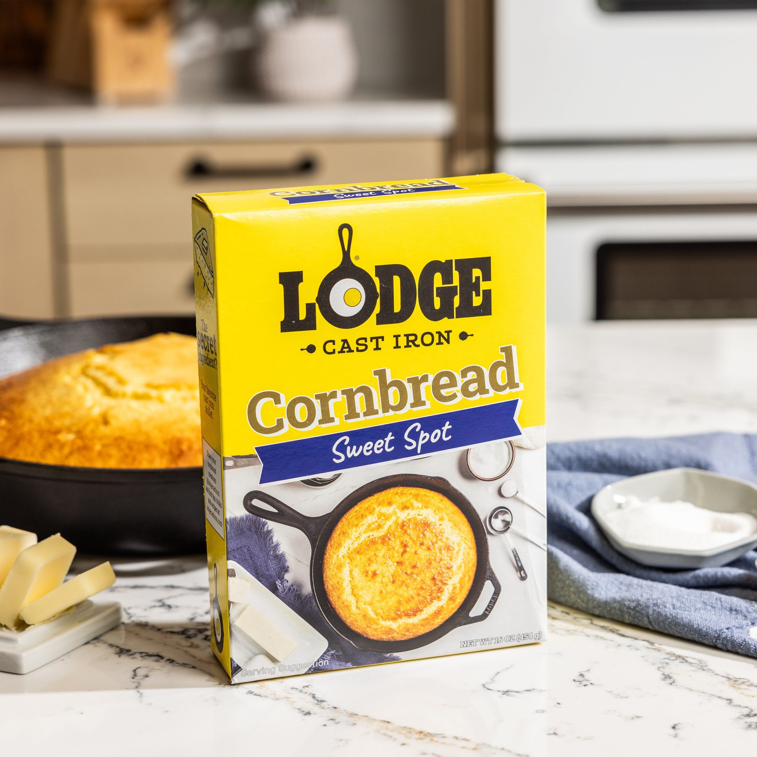 Lodge Castiron - Sweet Spot Skillet Cornbread Mix - Image 3