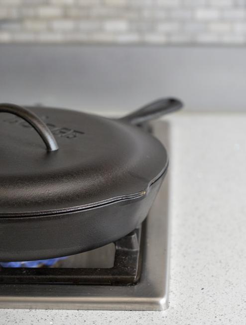Lodge Castiron - Cast Iron Lid - Image 4