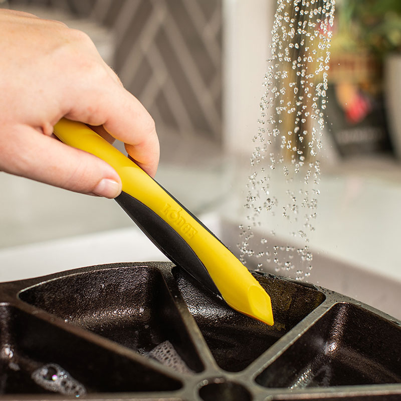 Lodge Castiron - Corner & Groove Brush - Image 5