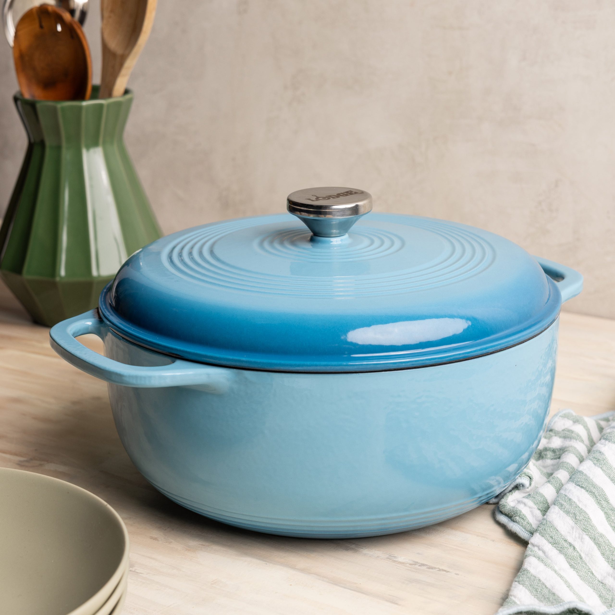 Lodge Castiron - Essential Enamel Dutch Oven - Image 112
