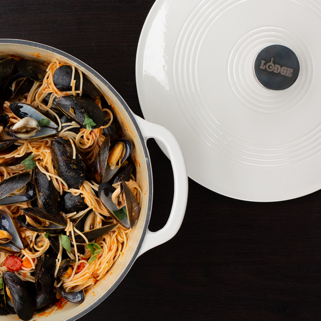 Lodge Castiron - Essential Enamel Dutch Oven - Image 29