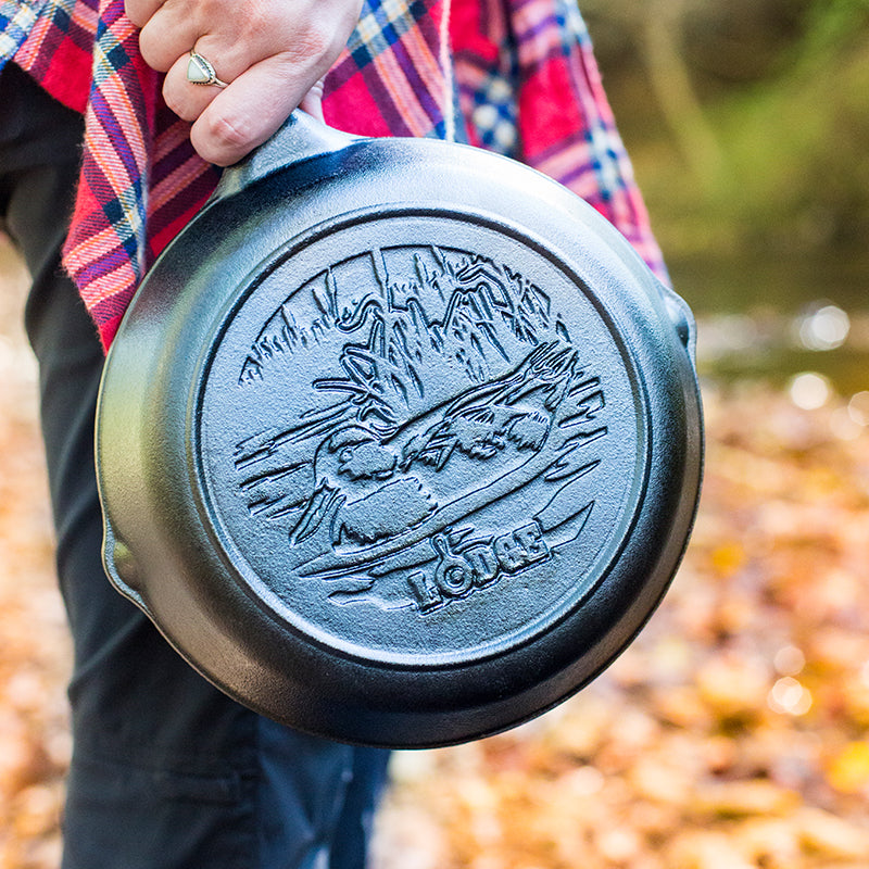Lodge Castiron - Wildlife Series 8 Inch Cast Iron Duck Skillet