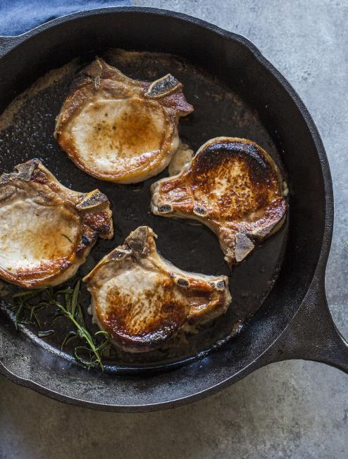Lodge Castiron - Classic Cast Iron Skillets - Image 79