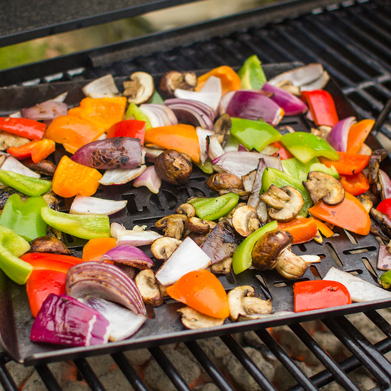 Lodge Castiron - 13 x 12 Inch Seasoned Carbon Steel Grilling Basket - Image 3