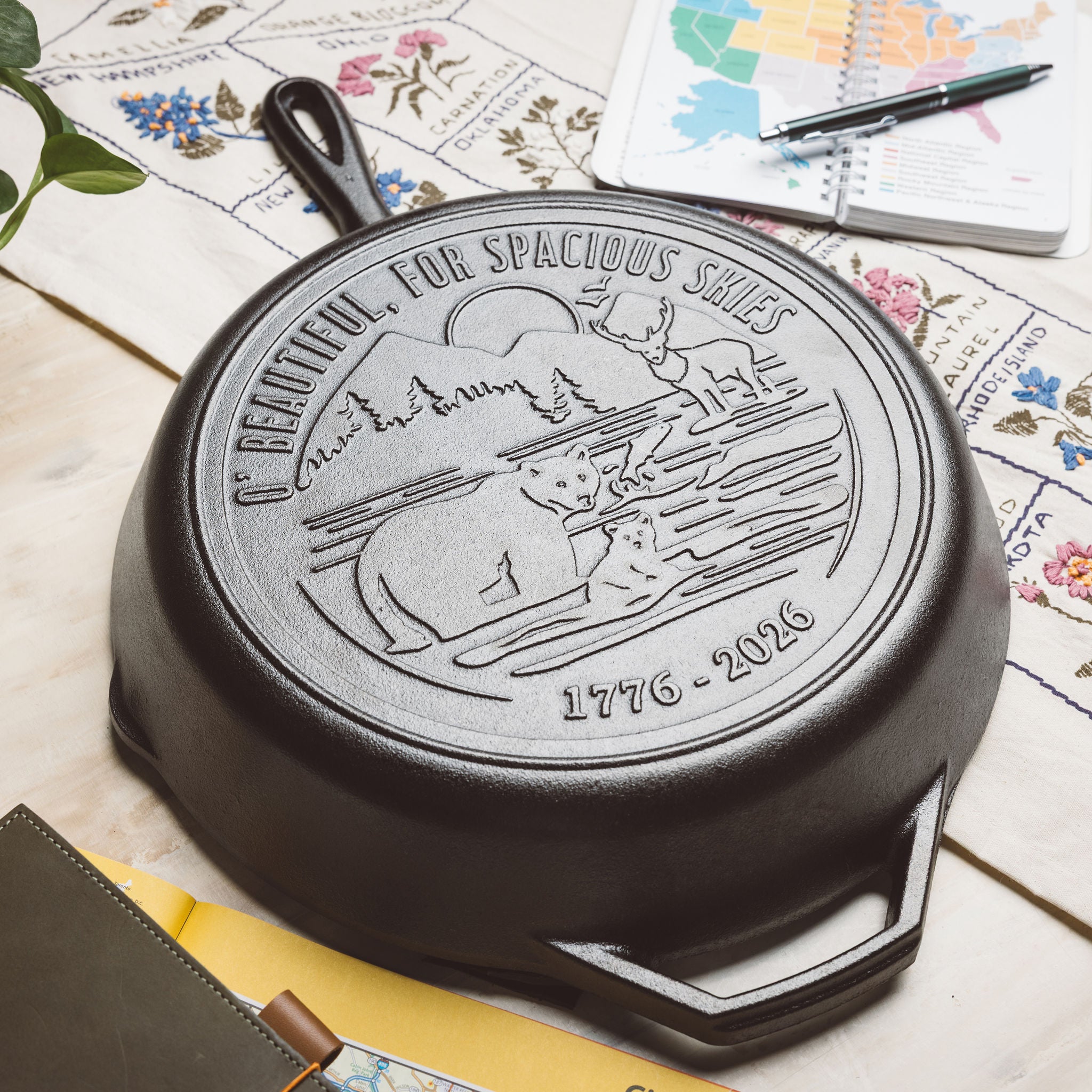 Lodge Ironware - Lodge Ironware - 12 Inch Seasoned Cast Iron Skillet, Spacious Skies - Image 3