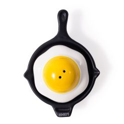 Lodge Ironware - Lodge Ironware - Skillet and Egg Salt and Pepper Shaker